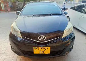 Toyota Vitz 2010 Black