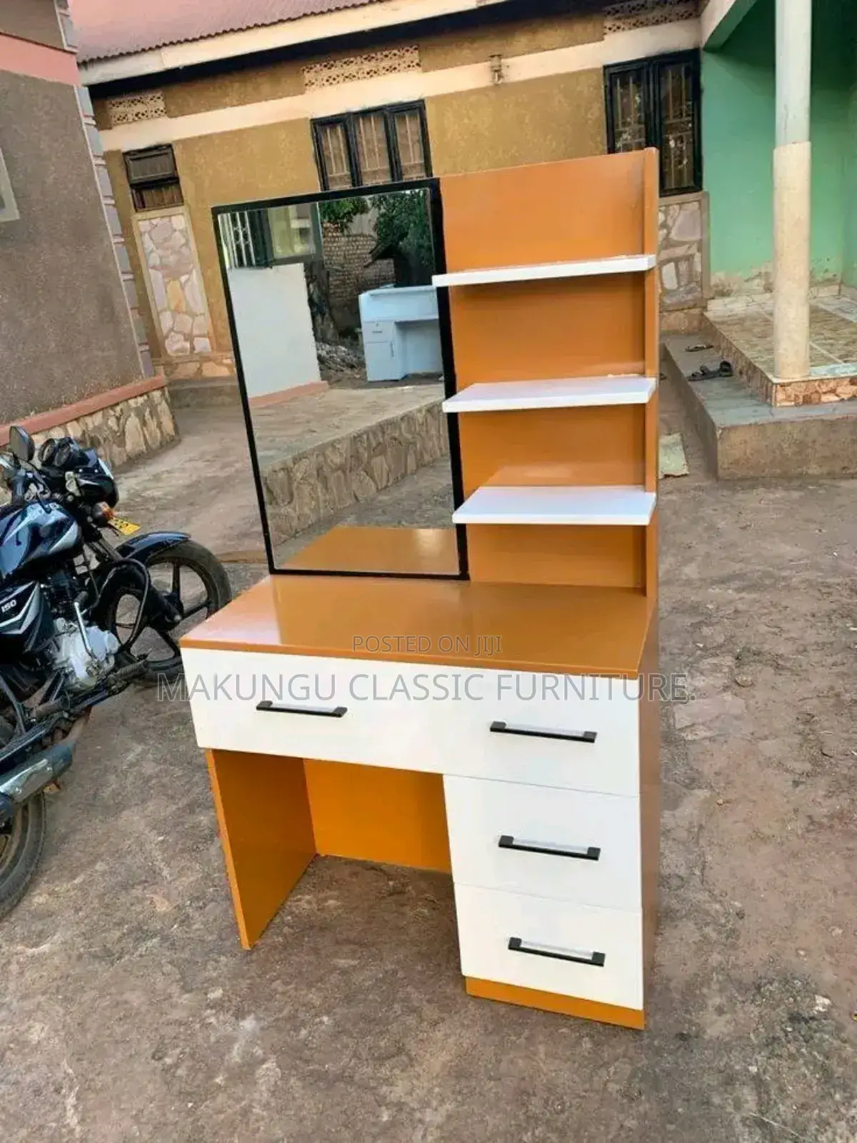 Dressing Table Ya Kisasa