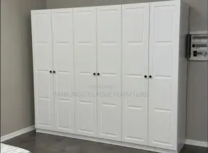 Six Doors Wardrobe Square