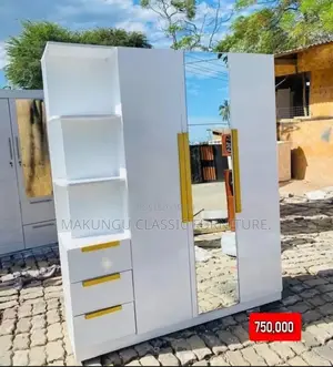 Kabati La Nguo Milango Minne Na Moja Viatu Na Mikoba