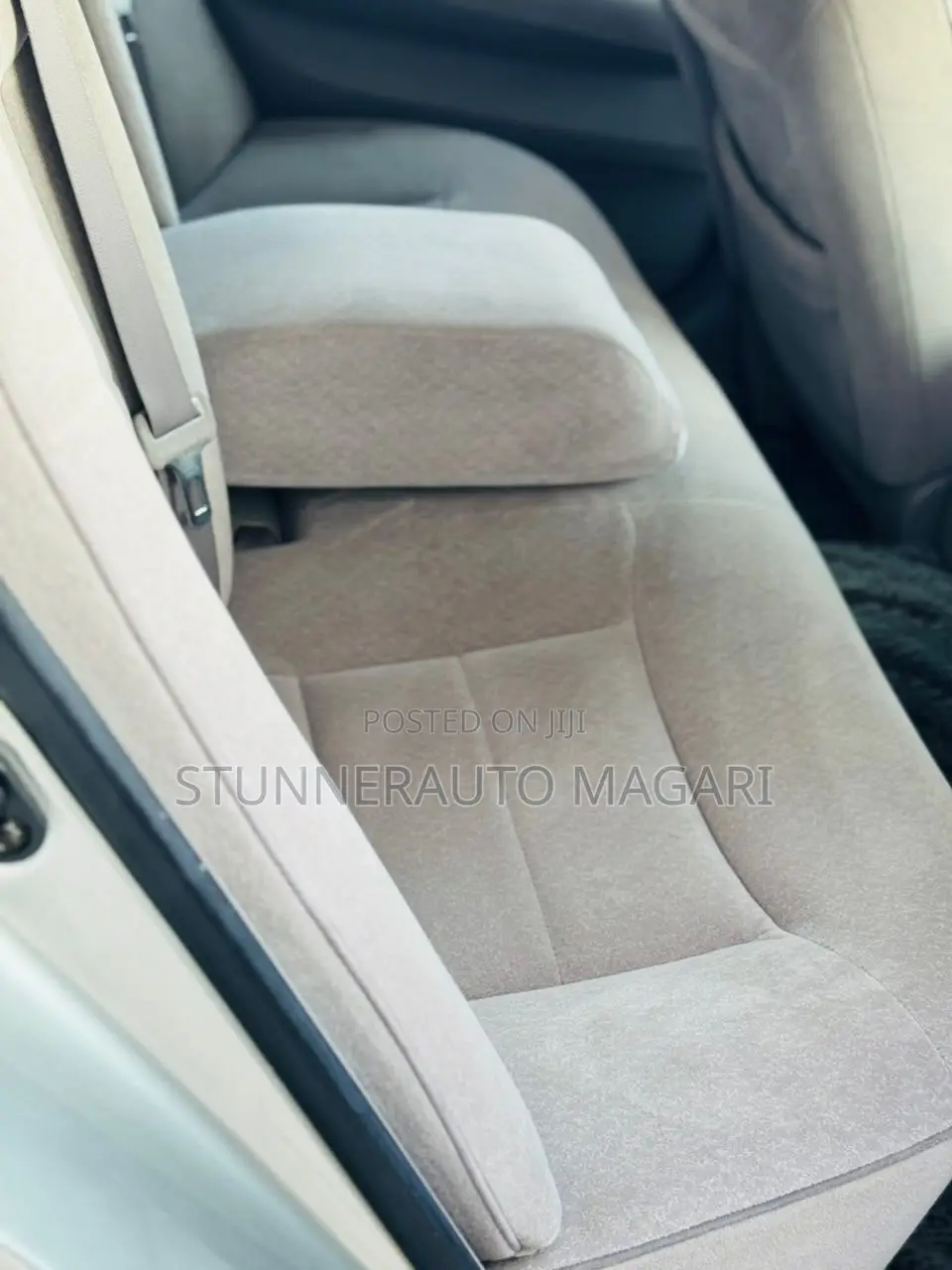 Toyota Mark II 2004 Beige