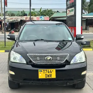 Toyota Harrier 2005 Black