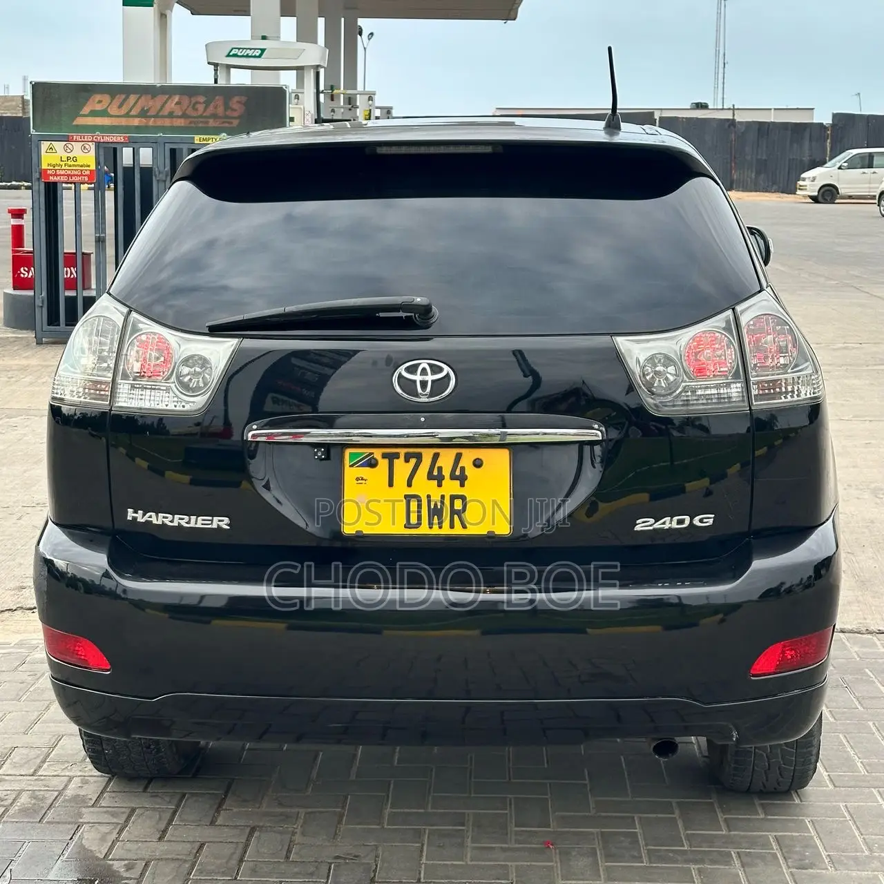 Toyota Harrier 2005 Black