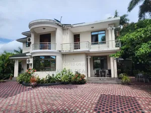 8bdrm Block of Flats in Yusuph Mchakama, Mbezi Beach for sale