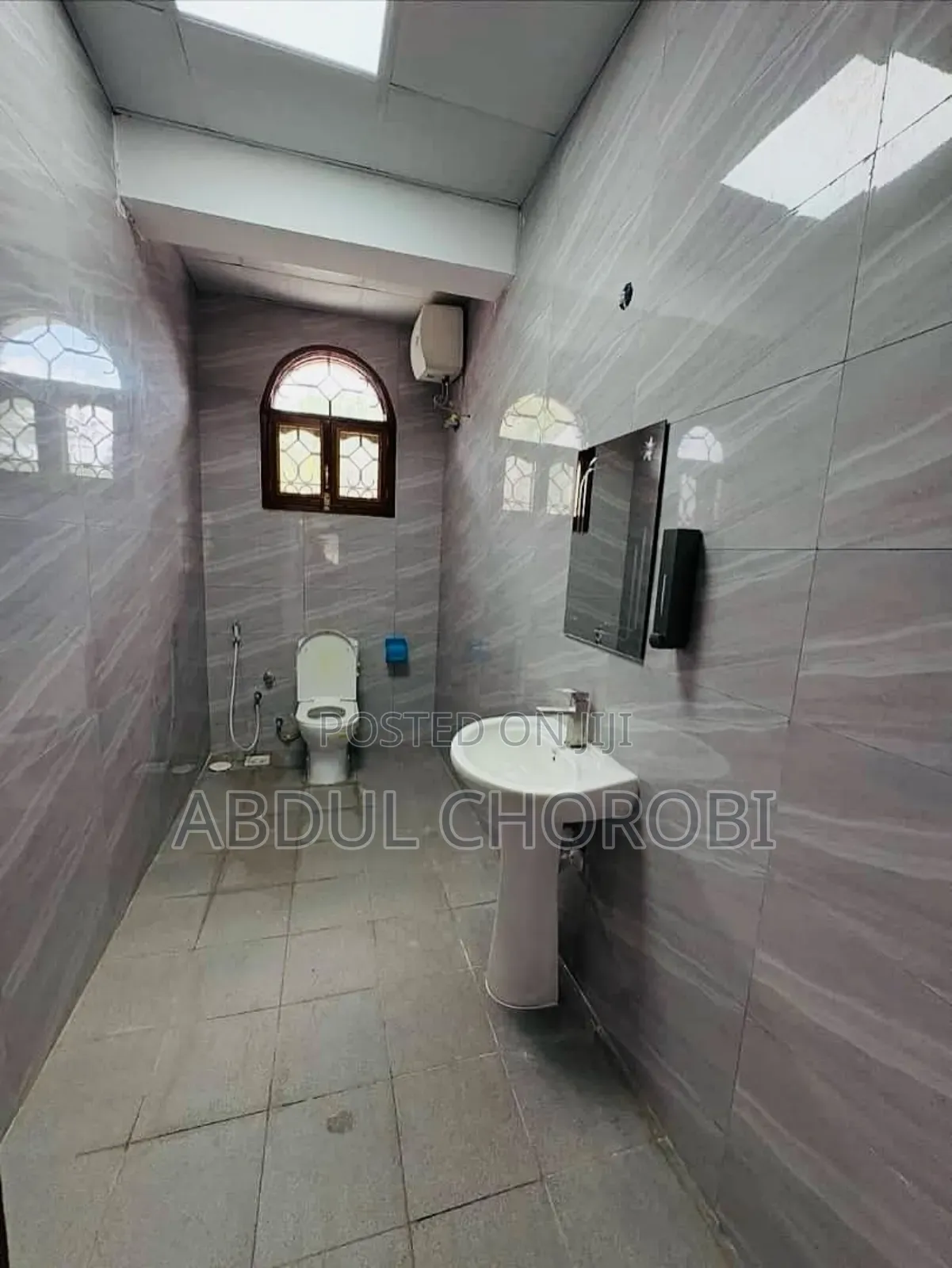 5bdrm Bungalow in Mbezi Beach for sale