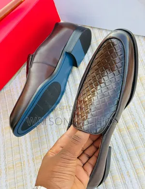 Men's Leather Shoes Made in Italy With Very Hot Brand