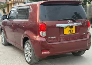Toyota Rumion 1.5 FWD 2021 Maroon
