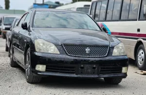 Toyota Crown 2006 Black