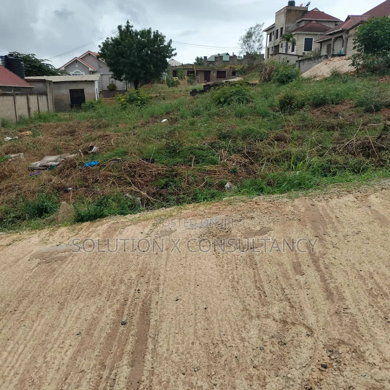 Kiwanja Kinauzwa Salasala Mwisho