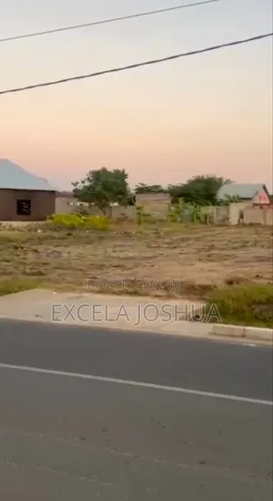 Prime Plot for Sale in Bahari Beach
