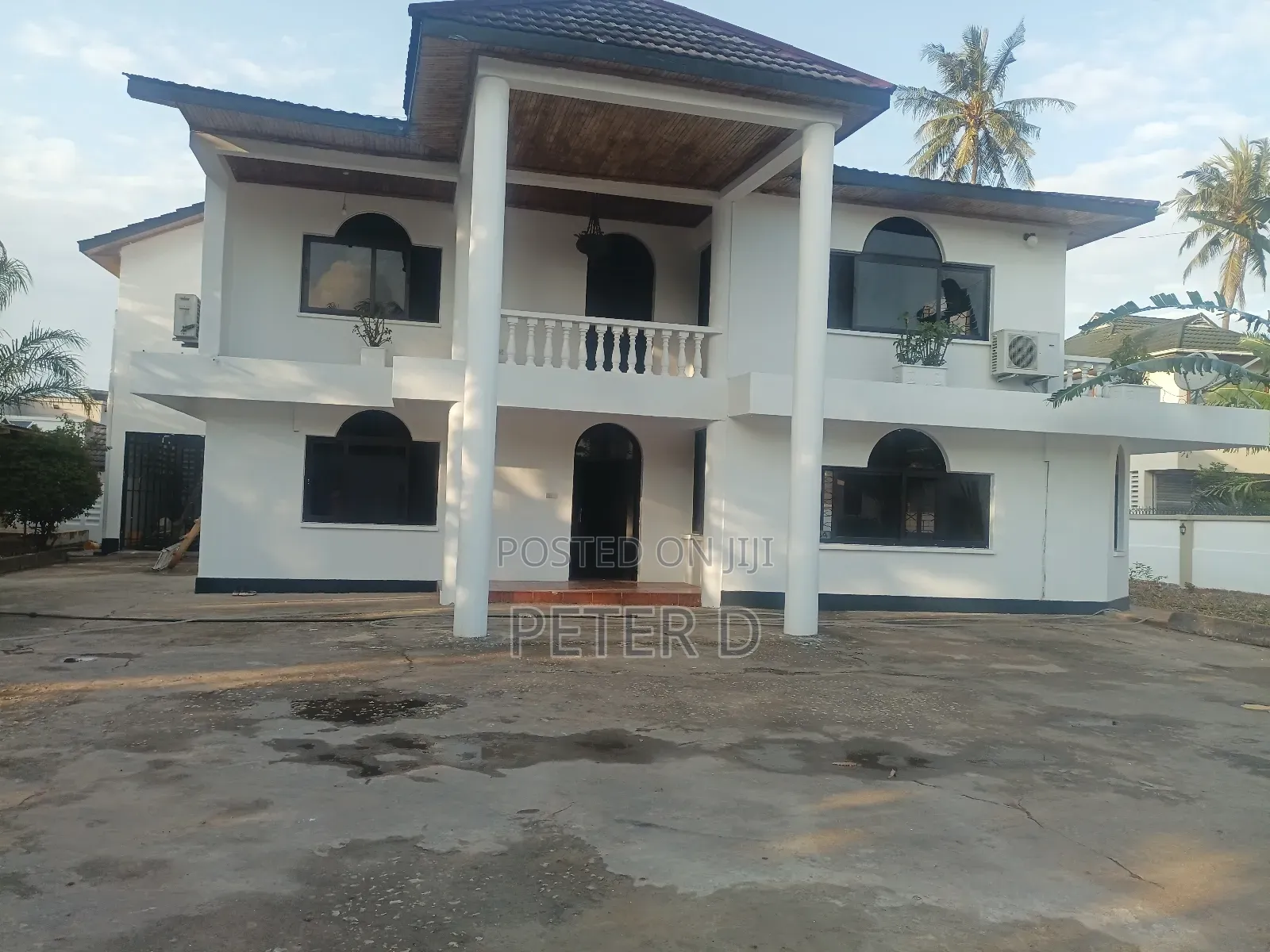 Furnished 4bdrm House in Mikocheni for rent