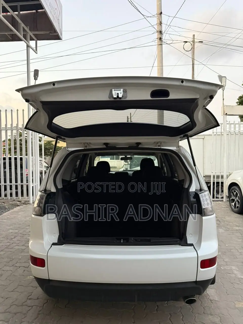 Mitsubishi Outlander 2.4 2008 White