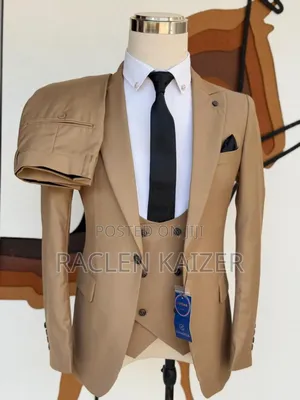 Brand Bagozza Light Brown Suit Complete