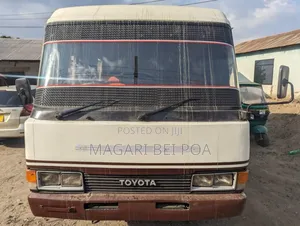 Toyota Coaster 2004 White