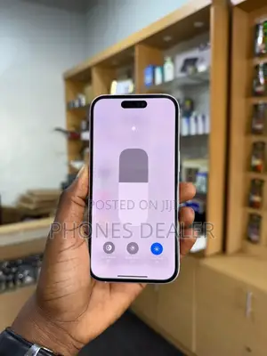 Apple iPhone 15 256 GB Pink