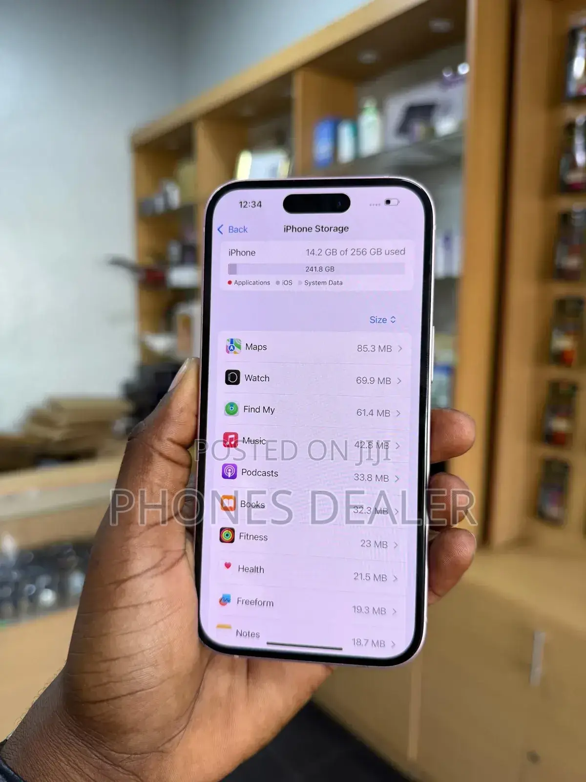 Apple iPhone 15 256 GB Pink