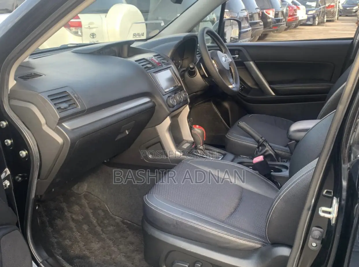Subaru Forester 2.0XT Premium 4dr SUV AWD (2.0L 4cyl Turbo CVT) 2014