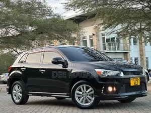 Mitsubishi RVR 2013 Black