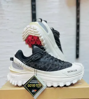 Men's Leather Shoes or Sneakers or Raba Very Smart and Hot Za Moncler