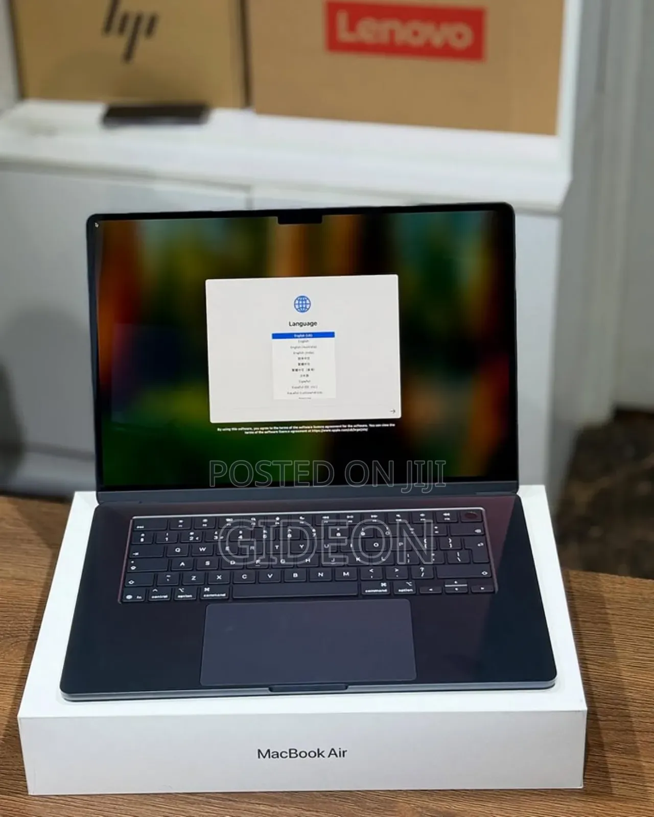 New Laptop Apple MacBook Air 2025 M4 13-Inch 24GB Apple M4 SSD 512GB
