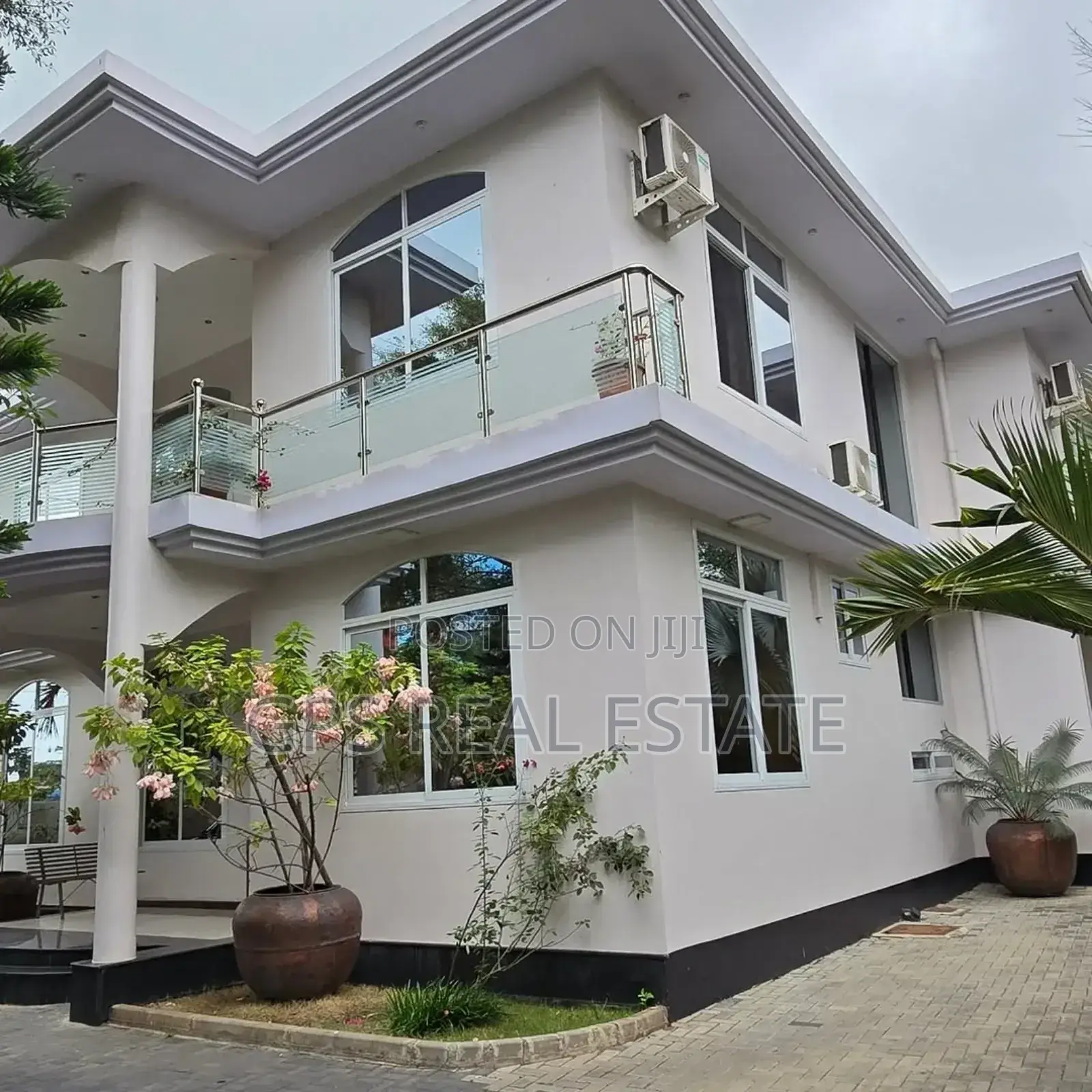 5bdrm House in Mikocheni, Kinondoni for sale