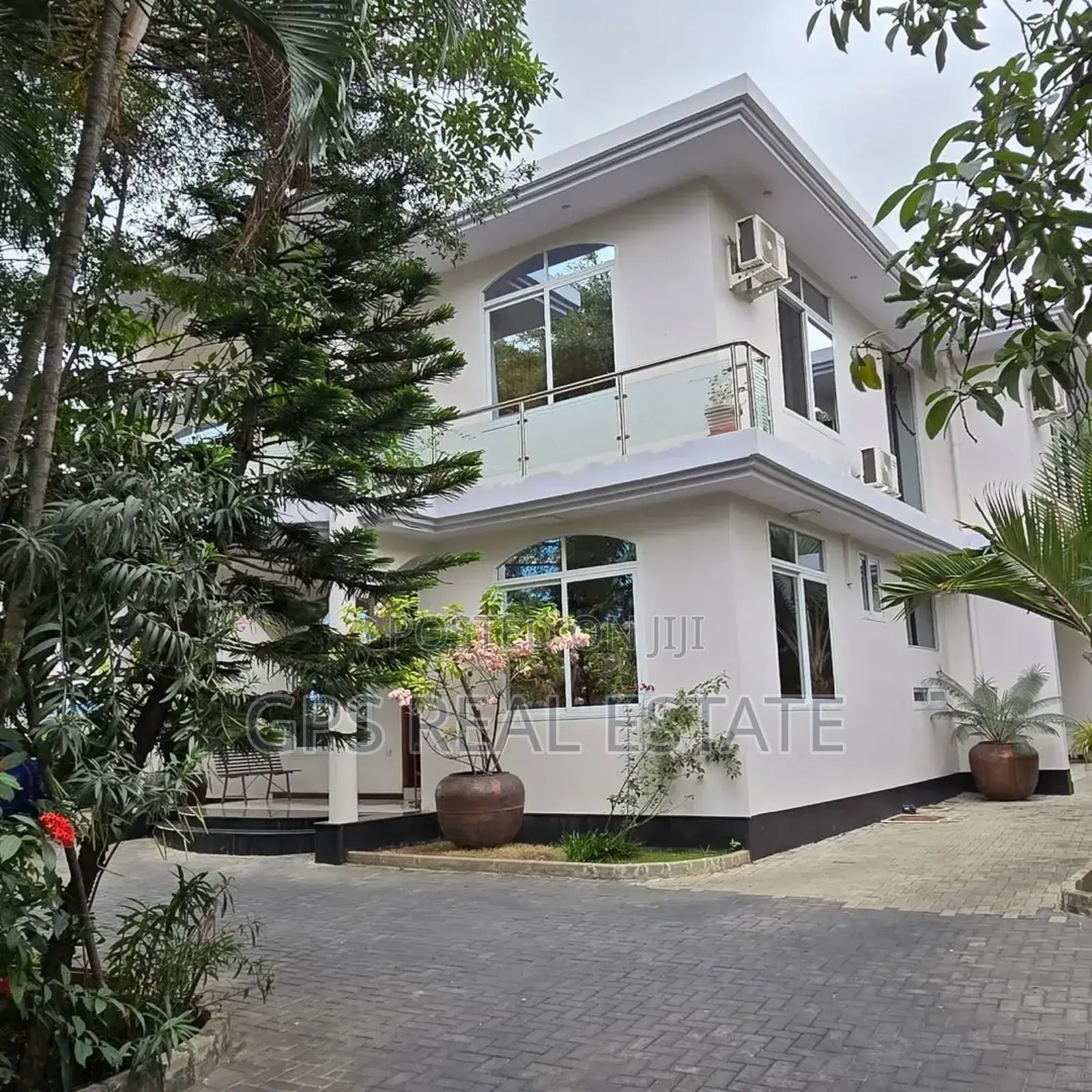 5bdrm House in Mikocheni, Kinondoni for sale
