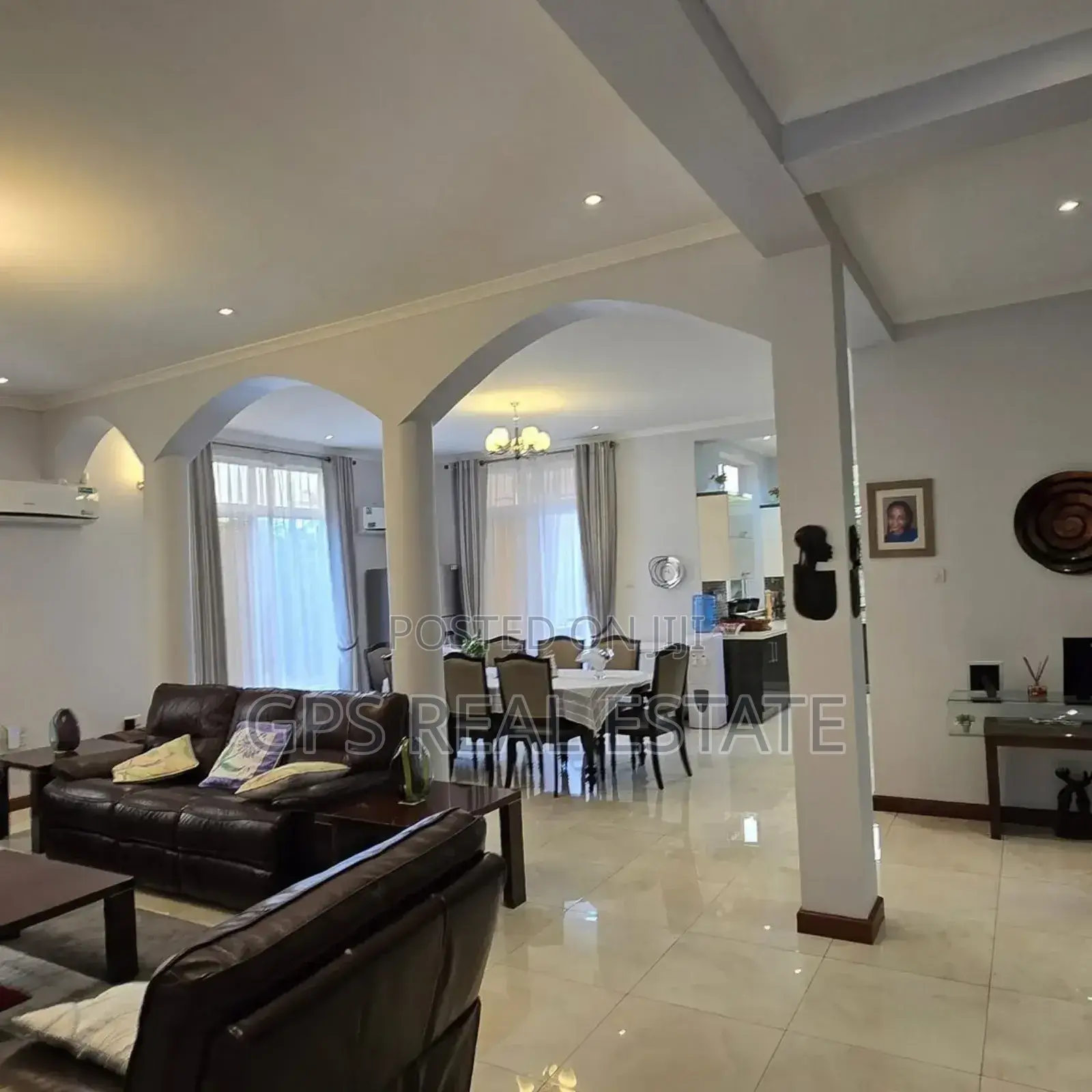 5bdrm House in Mikocheni, Kinondoni for sale