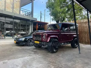 Land Rover Defender 2005 Red