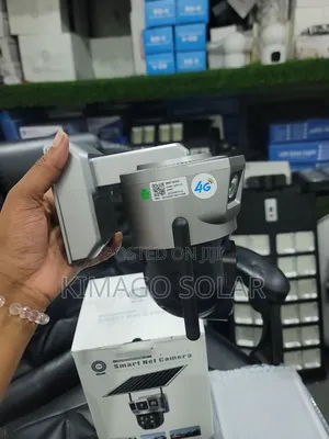 Solar Powered Dual Lens 4g Camera With Strong Battery