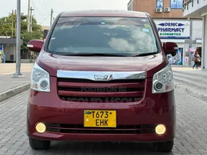 Toyota Noah 2008 Burgundy