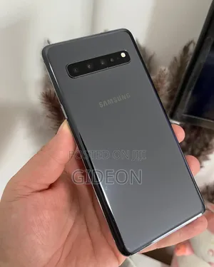 Samsung Galaxy S10 5G 256 GB Black