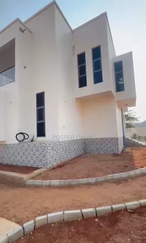 5bdrm House in Dodoma Rural for sale