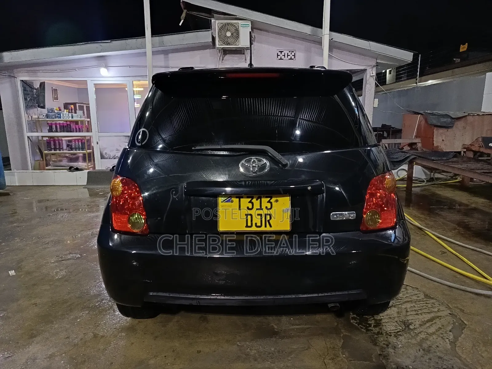 Toyota IST 2004 Black