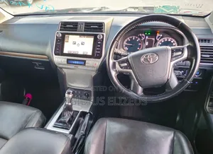 Toyota Land Cruiser Prado 2020 Black
