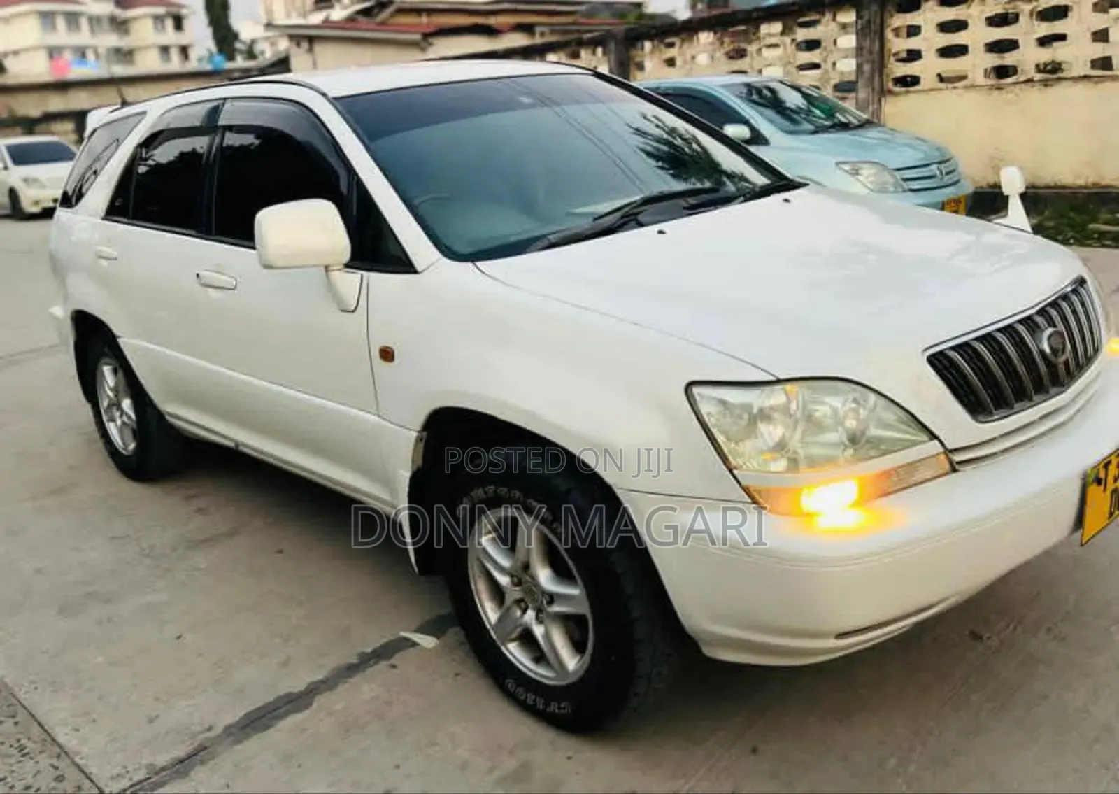 Toyota Harrier 2004 White