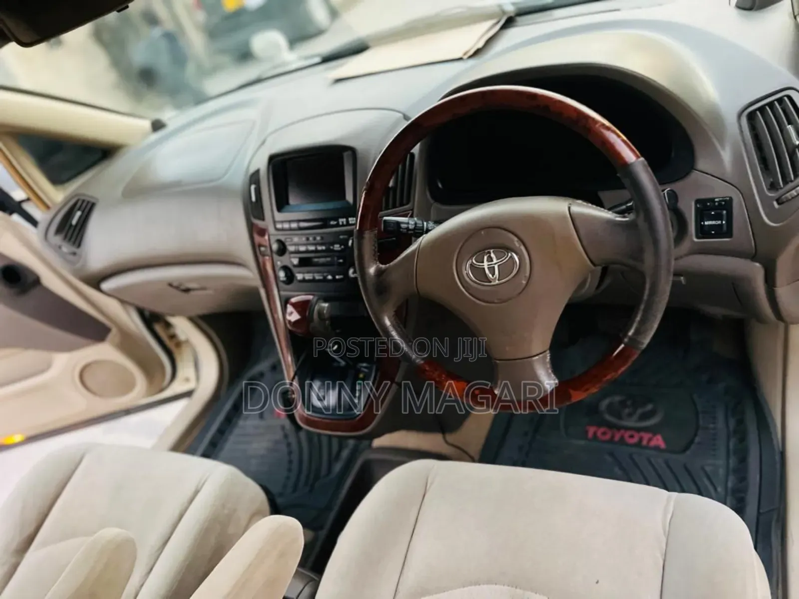 Toyota Harrier 2004 White