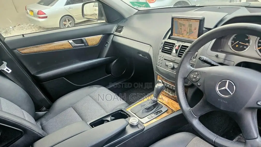 Mercedes-Benz C-Class 2008 Black
