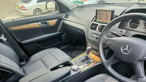 Mercedes-Benz C-Class 2008 Black