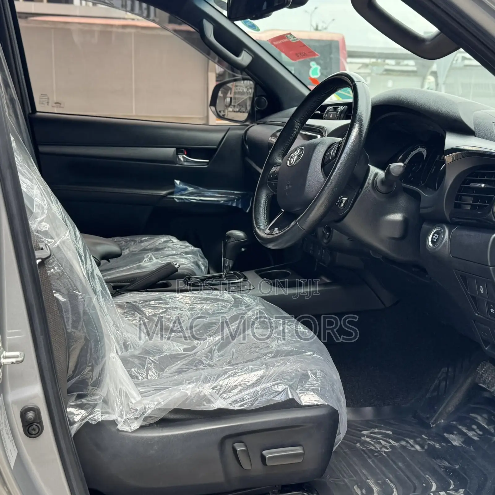 Toyota Hilux Revo Double Cab Deisel 2.8 AWD 2022 Silver