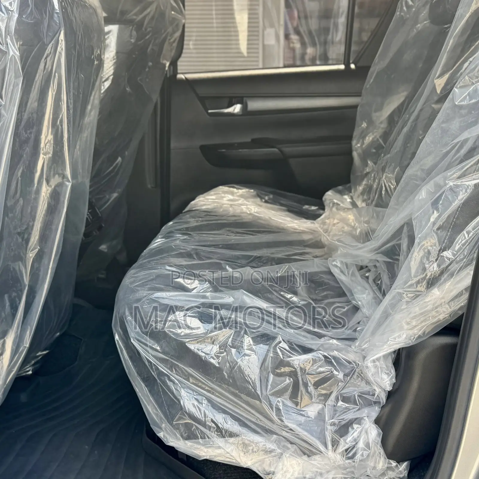 Toyota Hilux Revo Double Cab Deisel 2.8 AWD 2022 Silver