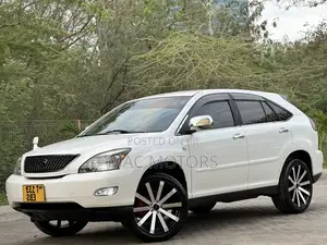 Toyota Harrier 2005 White
