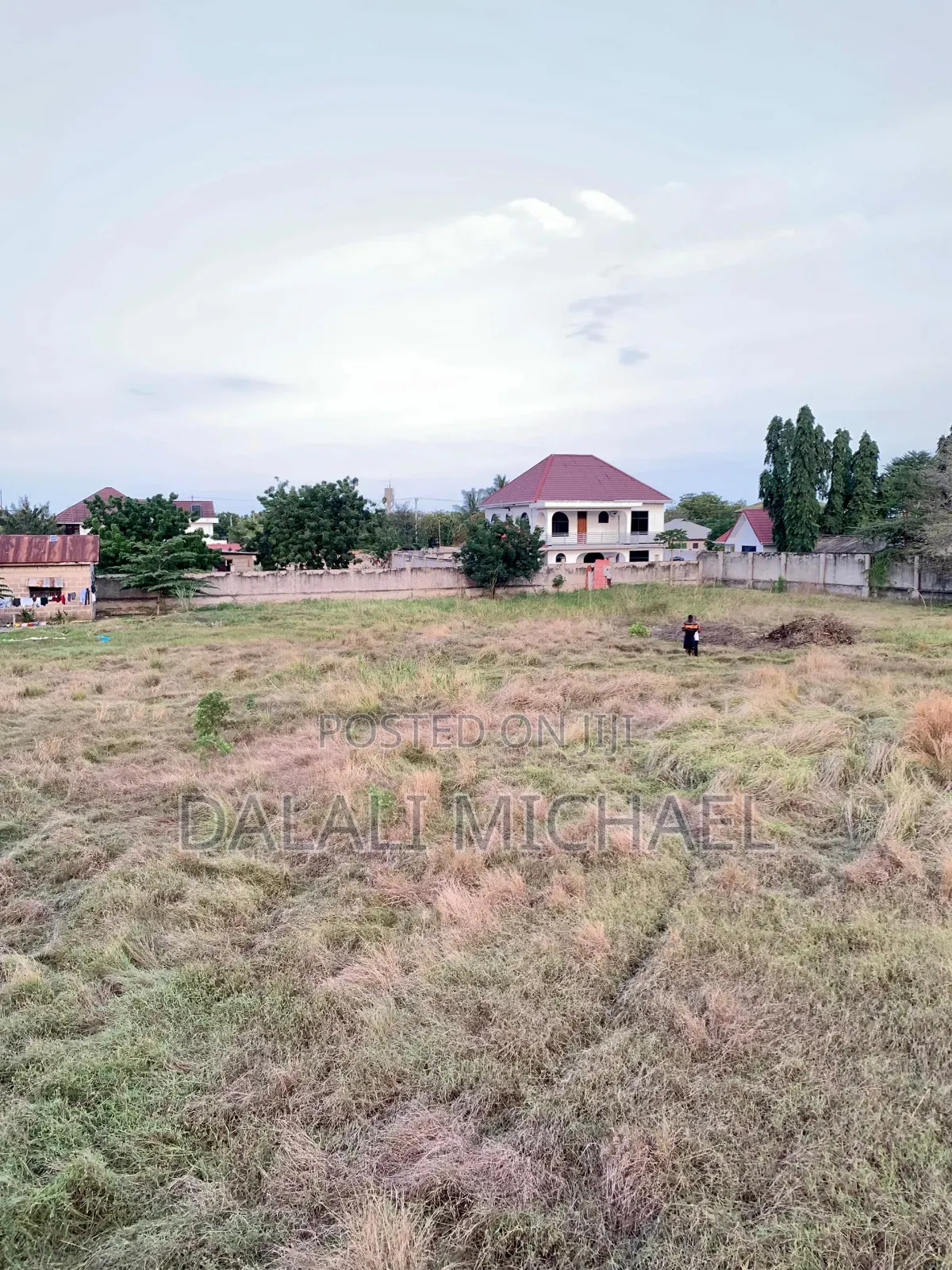 Kiwanja Kinauzwa Kunduchi