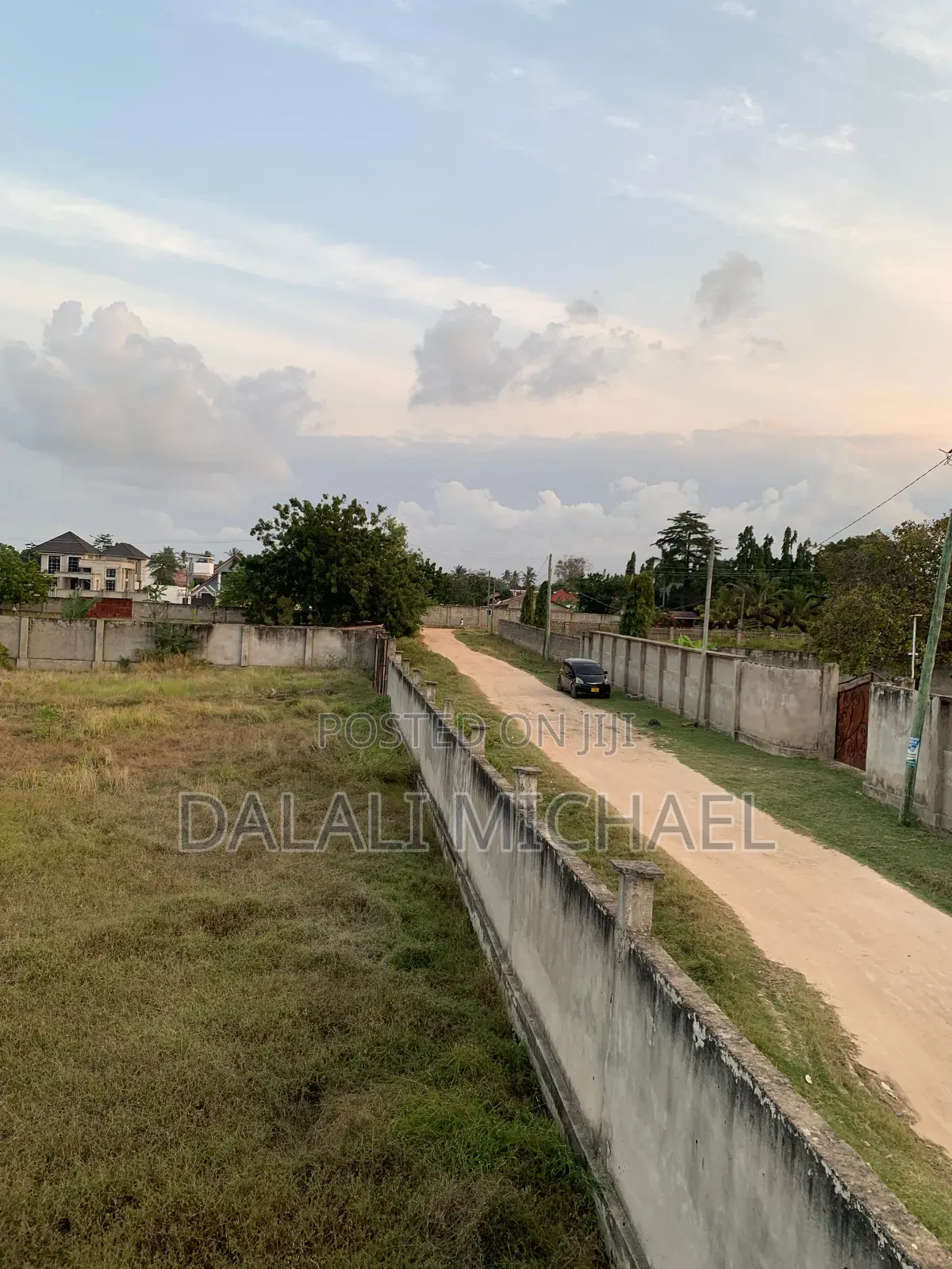 Kiwanja Kinauzwa Kunduchi