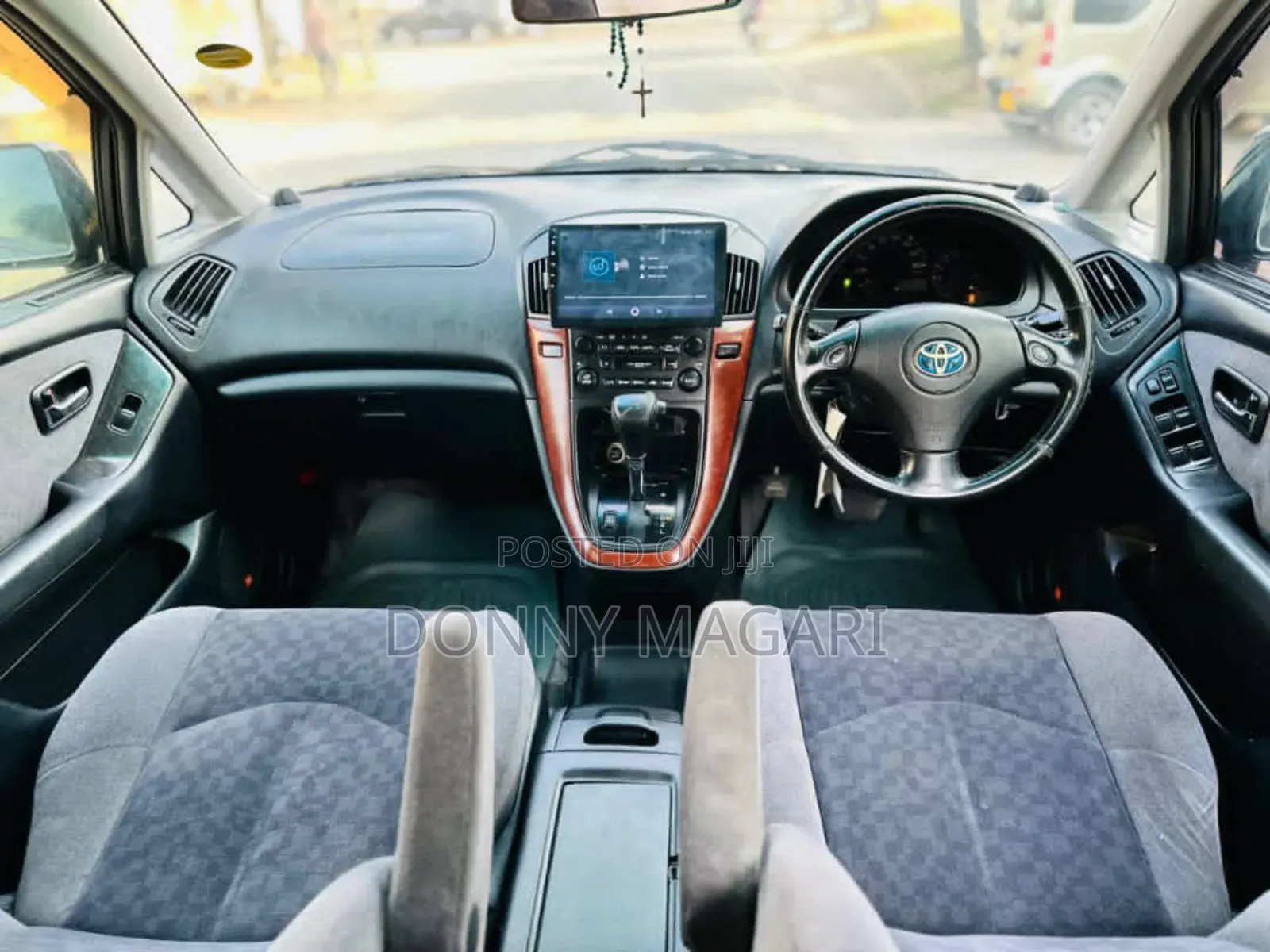 Toyota Harrier 2006