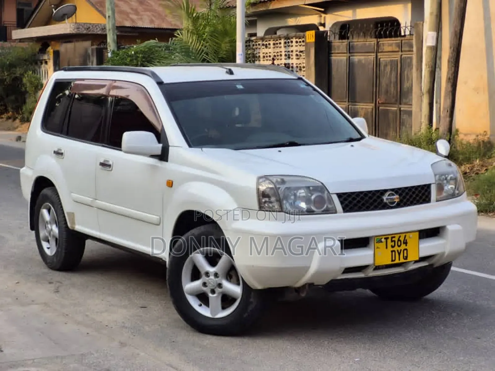 Nissan X-Trail 2004 White