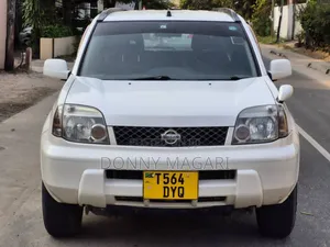 Nissan X-Trail 2004 White