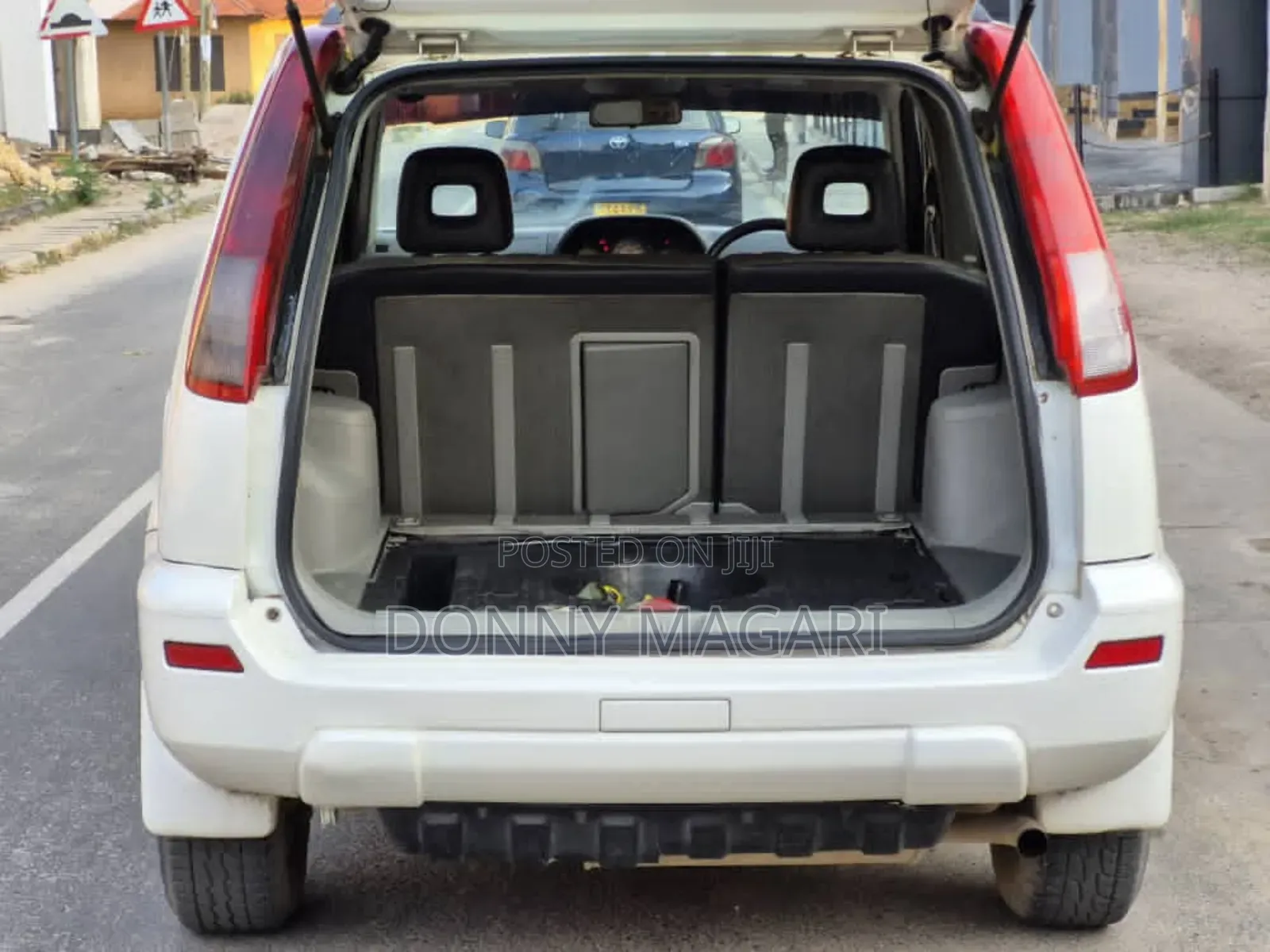 Nissan X-Trail 2004 White