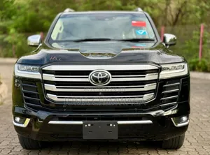 Toyota Land Cruiser 2023 Black