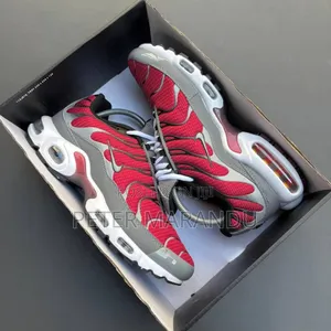 Brand Nike Tn55