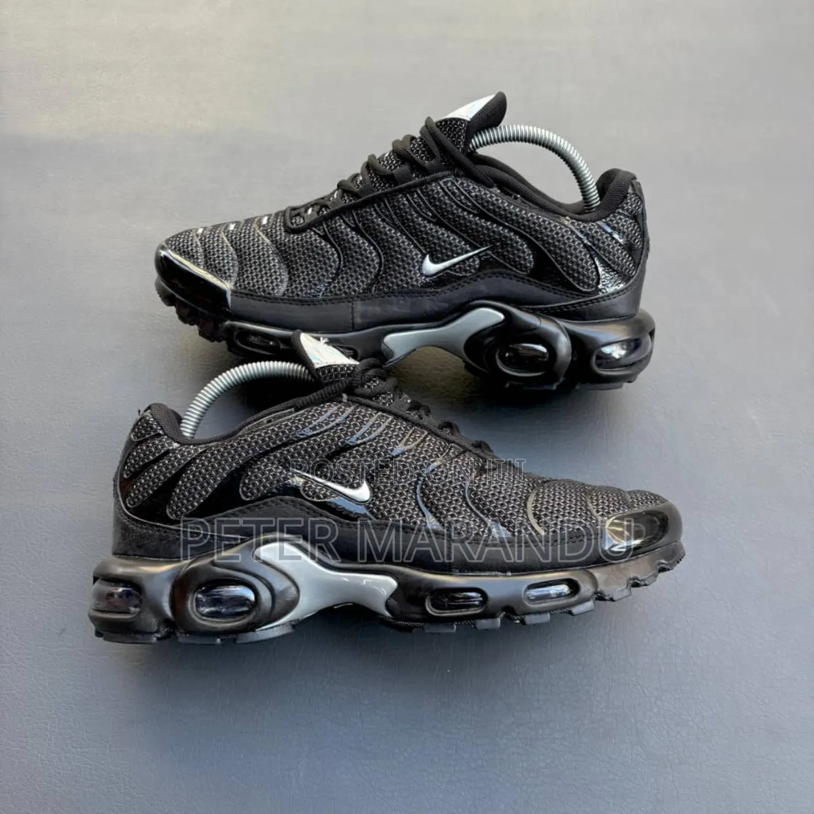 Brand Nike Tn55